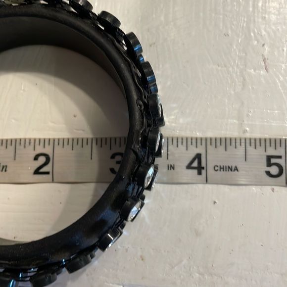 8” Retro 1990s black leather cuff bracelet & 78 bezel set studded crystals - Picture 8 of 9